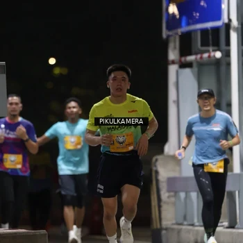 Runner Photo 7085760