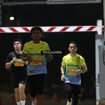 Runner Photo 7085777