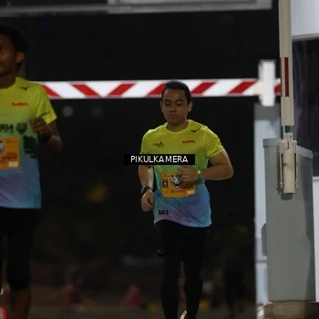 Runner Photo 7085783
