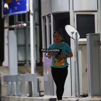 Runner Photo 7085784