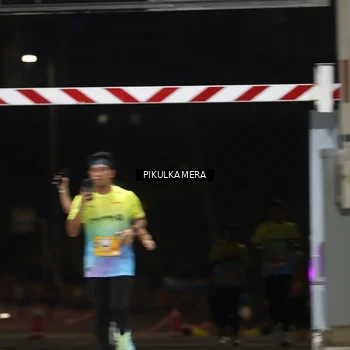Runner Photo 7085803