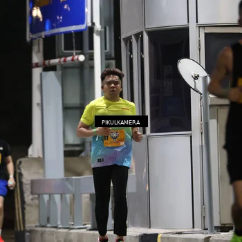 Runner Photo 7085808