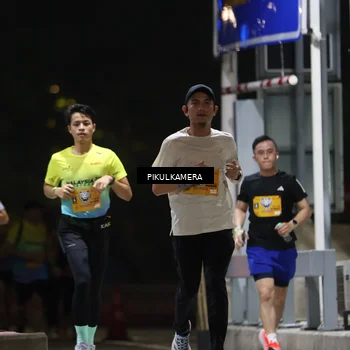 Runner Photo 7085809