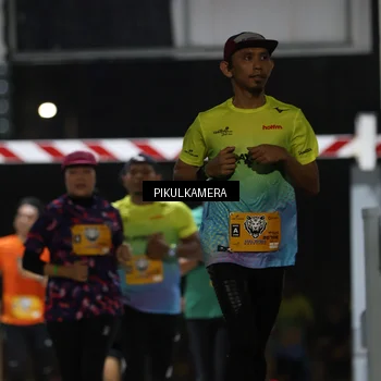 Runner Photo 7085833