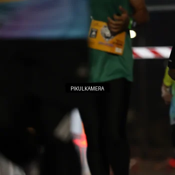 Runner Photo 7085844