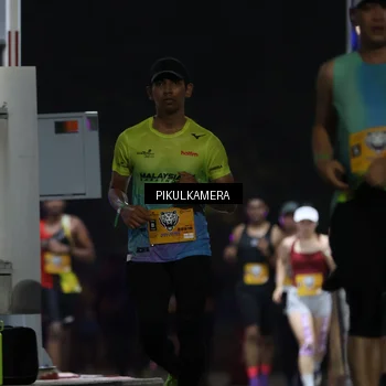 Runner Photo 7085885