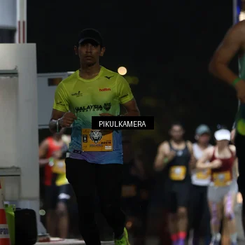 Runner Photo 7085886
