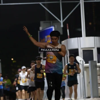 Runner Photo 7085933