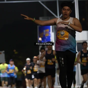 Runner Photo 7085939