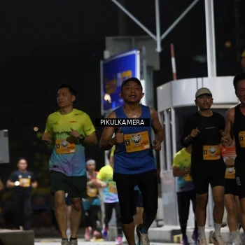 Runner Photo 7085942