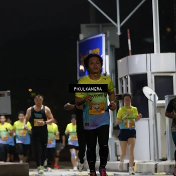 Runner Photo 7085955