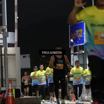 Runner Photo 7085956
