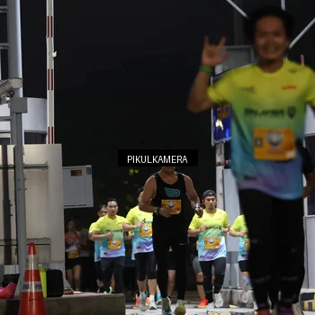 Runner Photo 7085957