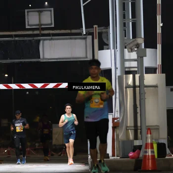 Runner Photo 7085961