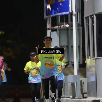 Runner Photo 7085997