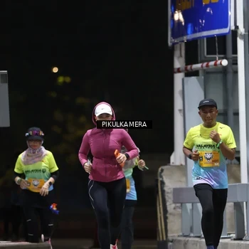 Runner Photo 7086008