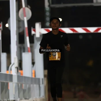 Runner Photo 7086014