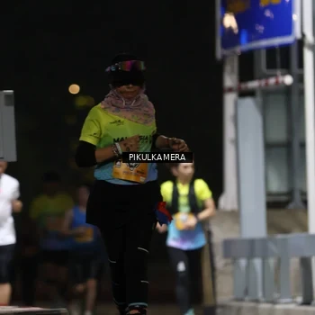 Runner Photo 7086024