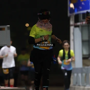 Runner Photo 7086028