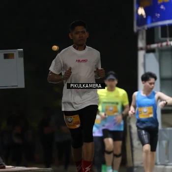 Runner Photo 7086036