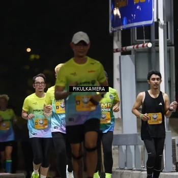 Runner Photo 7086069