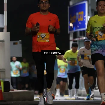 Runner Photo 7086092