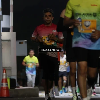 Runner Photo 7086094