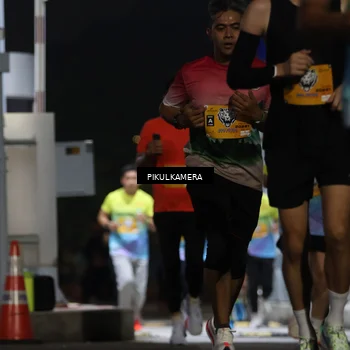Runner Photo 7086095