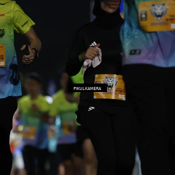 Runner Photo 7086122