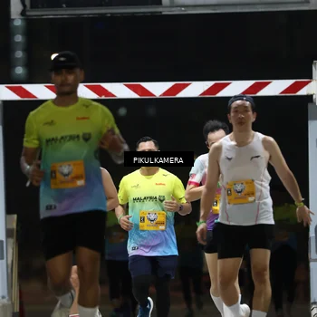 Runner Photo 7086124