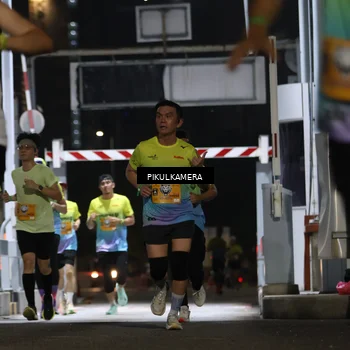 Runner Photo 7086137