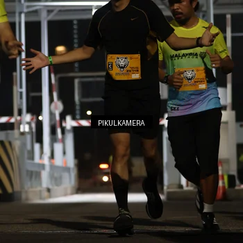 Runner Photo 7086157