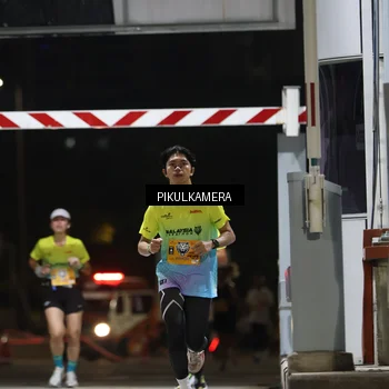 Runner Photo 7086173