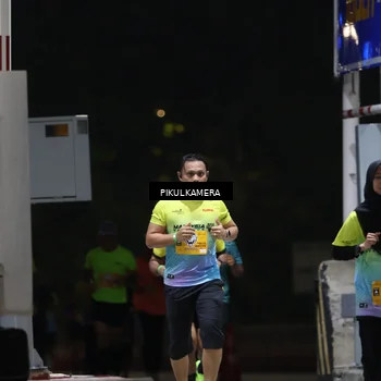 Runner Photo 7086189