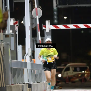 Runner Photo 7086190