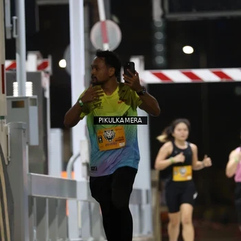 Runner Photo 7086201