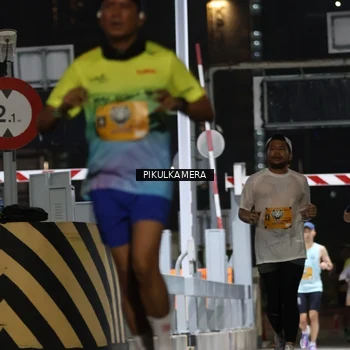Runner Photo 7086229