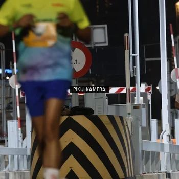 Runner Photo 7086230