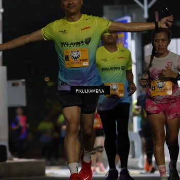 Runner Photo 7086237