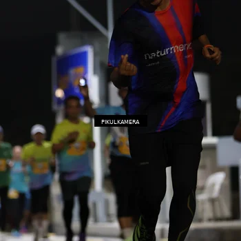 Runner Photo 7086256