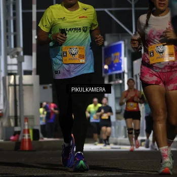 Runner Photo 7086261