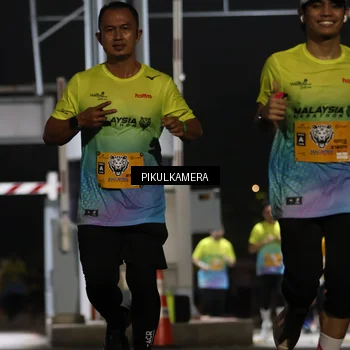 Runner Photo 7086269
