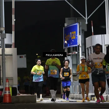 Runner Photo 7086270