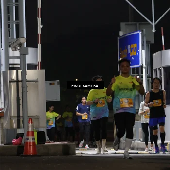 Runner Photo 7086271