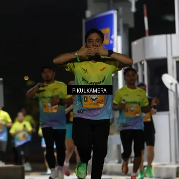 Runner Photo 7086296