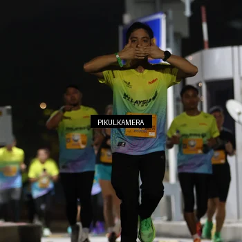 Runner Photo 7086299