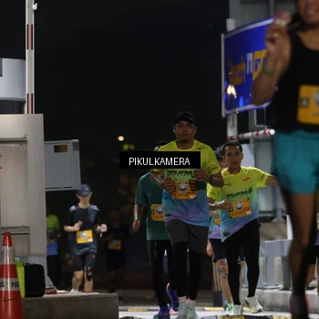 Runner Photo 7086313