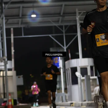 Runner Photo 7086338