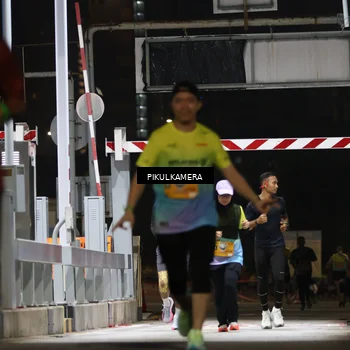 Runner Photo 7086351