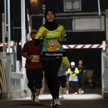 Runner Photo 7086352